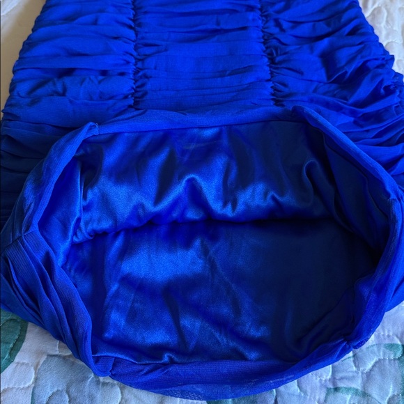 Sue Wong Women’s Vibrant Blue One-Shoulder Embellished Ruched Cocktail Dress 6 - Picture 13 of 17